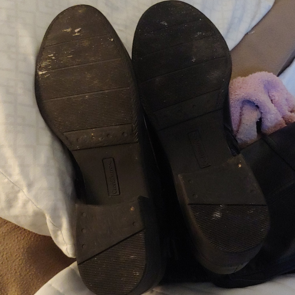 Boots - Picture 4 of 5
